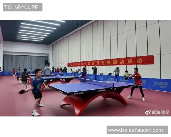 武汉乒乓球队在洲际杯中的团队协作展现出卓越的竞技精神与默契配合